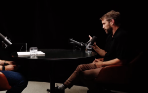 Steve Jobs & iPhone 3G data leak